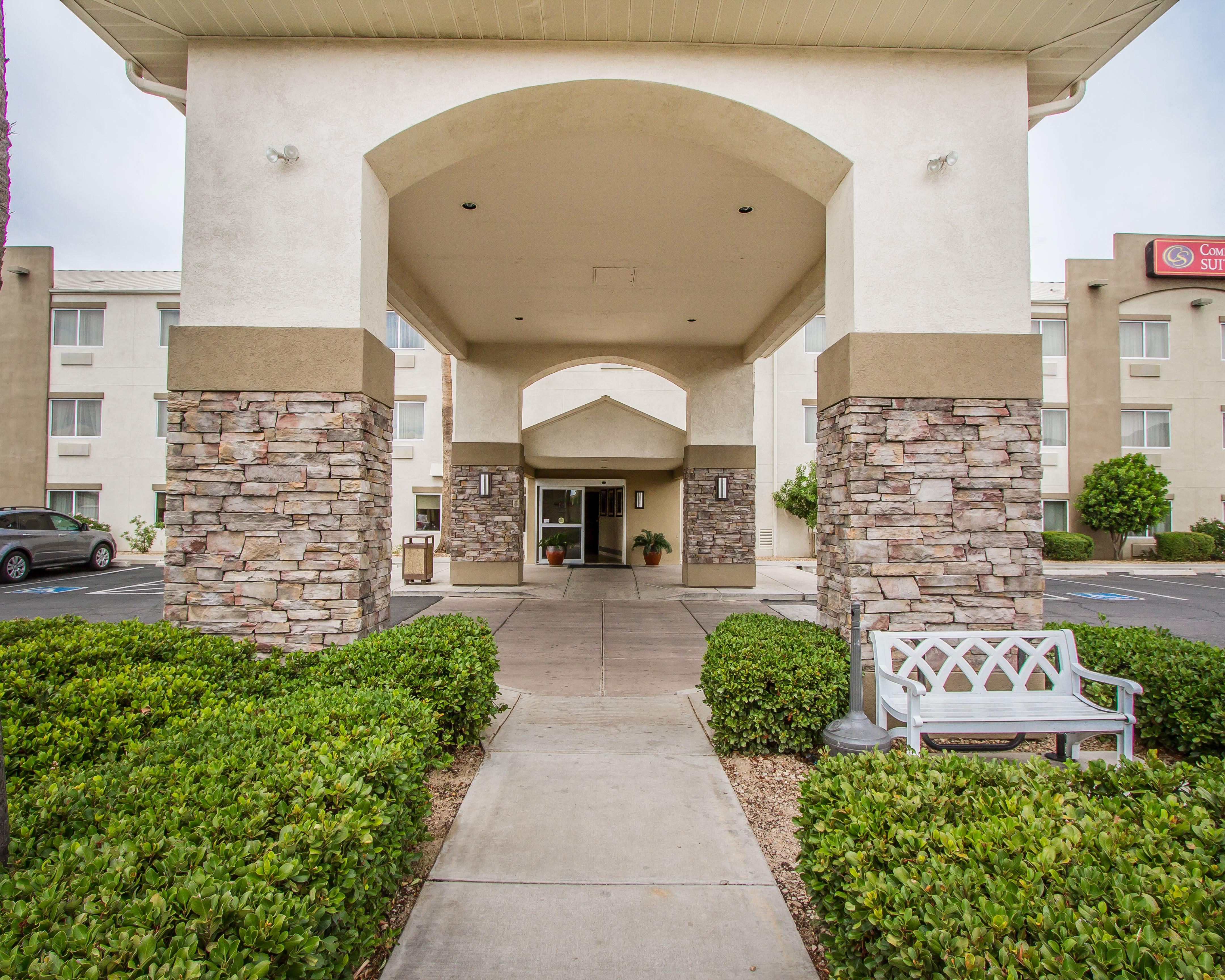 Comfort Suites At Tucson Mall Exterior photo