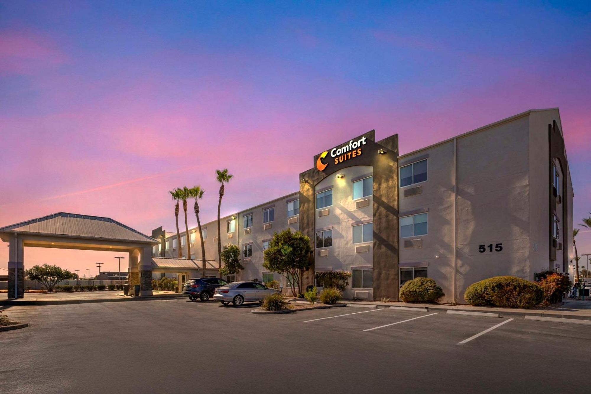 Comfort Suites At Tucson Mall Exterior photo